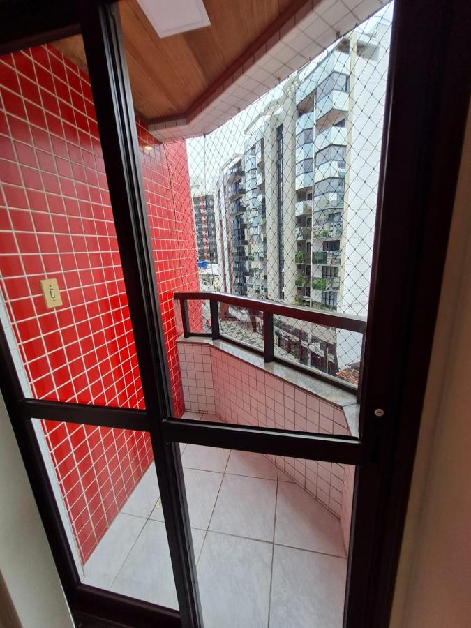 Apt Encantador Centro Guarapari, Completo, 50 M Da Praia Exterior photo